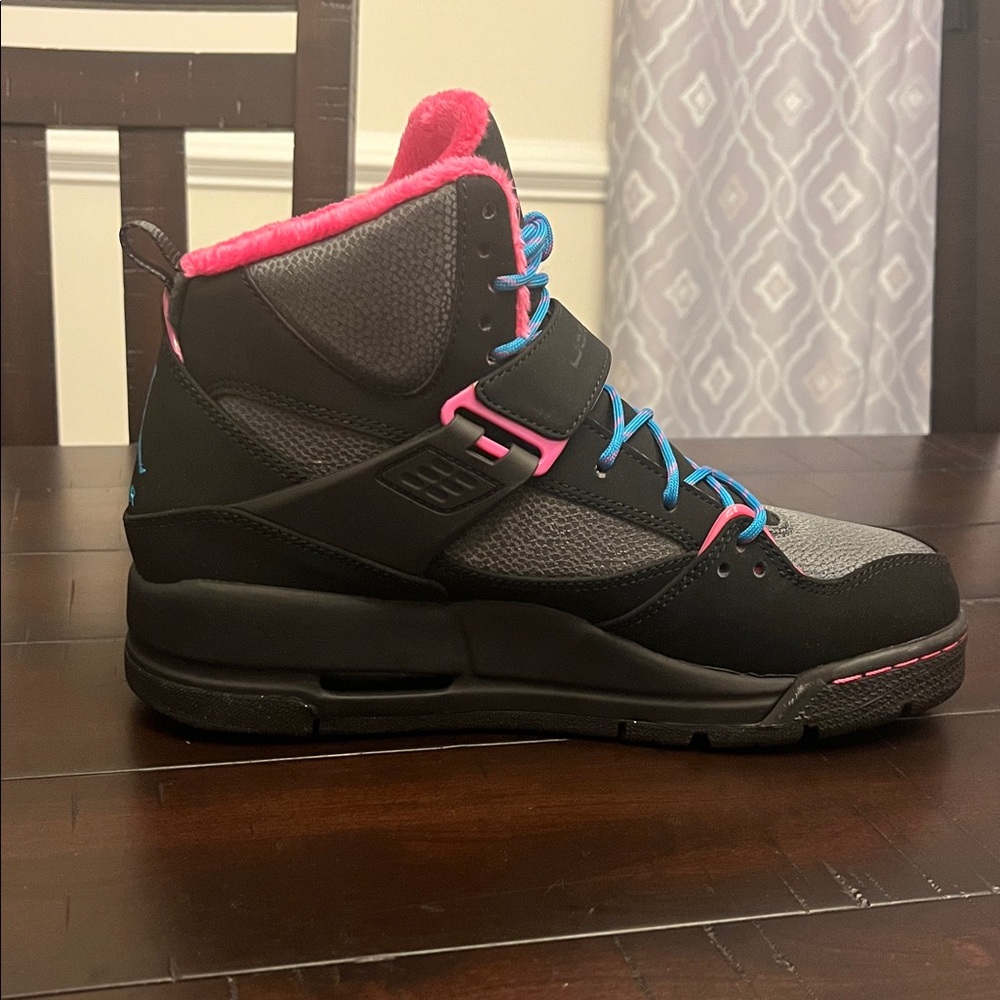 Nike Air Jordan Flight 45 TRK Trek Shoes Sneakers Boots 467956 008 Girls Youth 6 - Picture 4 of 16